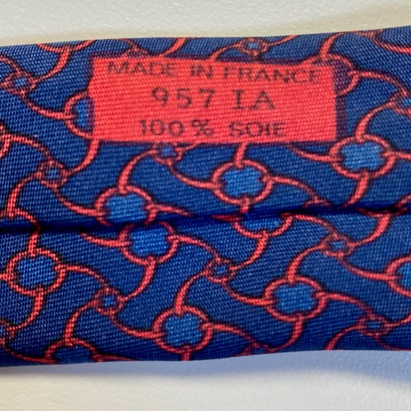 HERMES NECKTIE - 100% SILK - Picture 5 of 10